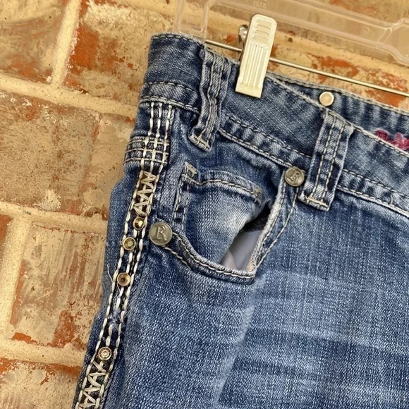 Rock and Roll Cowgirl Low Rise Blingy Bootcut Jeans - Picture 3 of 11